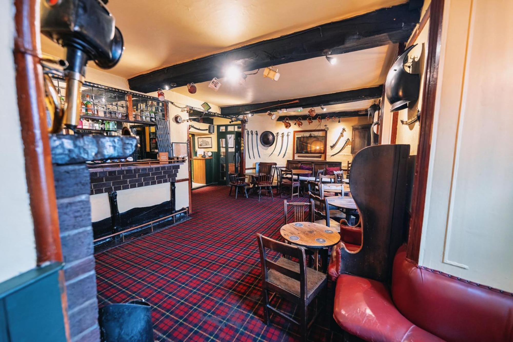 The Bull And Townhouse, Beaumaris- The Inn Collection Group Exterior photo